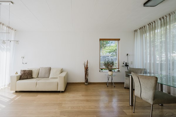 Medium property photo - Ijsbloempad 11, 3202 CH Spijkenisse